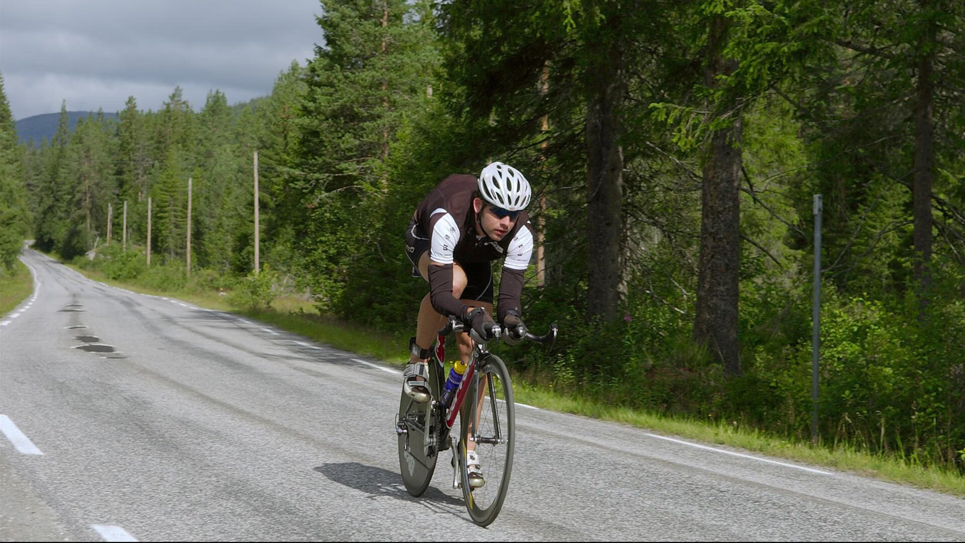 北京国安虽败犹荣!88%的传球成功率技惊四座,2:4比惨败不是耻辱